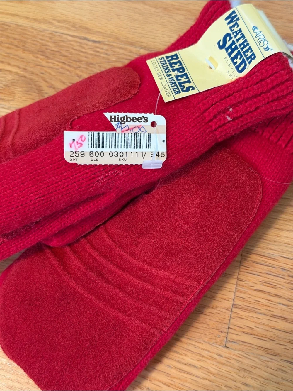 Aris acrylic knit